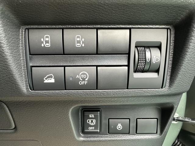 デリカミニ Ｔ　プレミアム　４ＷＤ　両側電動スライドドア　電動格納式ヒーテッドドアミラー　マイパイロット　ステアリングヒーター　デジタルルームミラー　アラウンドモニター　サーキュレーター　電動パーキングブレーキ　届出済未使用車（20枚目）