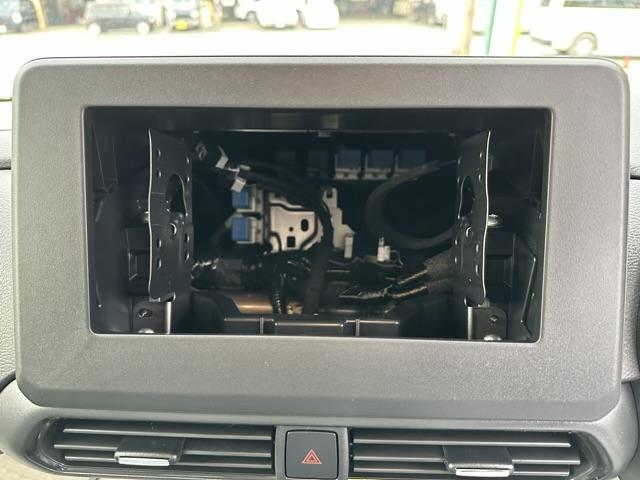 デリカミニ Ｔ　プレミアム　４ＷＤ　両側電動スライドドア　電動格納式ヒーテッドドアミラー　マイパイロット　ステアリングヒーター　デジタルルームミラー　アラウンドモニター　サーキュレーター　電動パーキングブレーキ　届出済未使用車（27枚目）