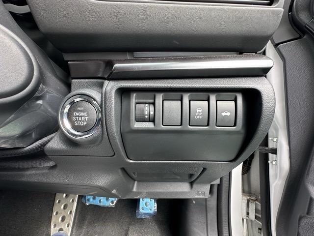 ＷＲＸ Ｓ４ ＧＴ－Ｈ　ＥＸ　純正ナビゲーション　バック＆サイドカメラ　スマートキー　ＬＥＤヘッドライト　フルオートエアコン　シートヒーター　パワーシート　革巻きハンドル　オートクルーズコントロール　ＵＳＢ充電ソケット（27枚目）