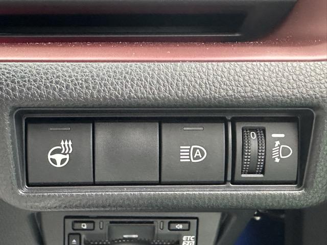 プリウス Ｚ　セーフティセンス　ＬＥＤヘッドランプ　ディスプレイオーディオ　パノラミックビュー　ＥＴＣ２．０　シートヒーター＆ベンチレーション　ステアリングヒーター　メモリー機能付パワーシート　パワーバックドア（23枚目）