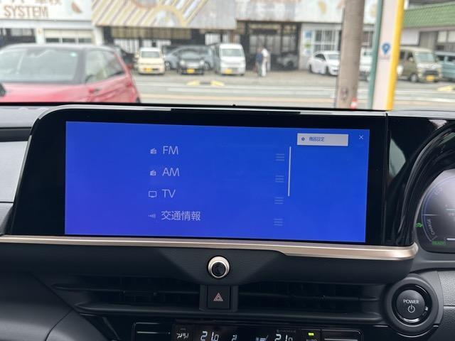 クラウンクロスオーバー Ｇアドバンスド　純正ナビゲーション　パノラマカメラ　ＥＴＣ　デジタルインナーミラー　スマートキー　ＬＥＤヘッドライト　フルオートエアコン　パワーバックドア　ＡＣ１００Ｖ電源　革巻きハンドル　オートクルーズコントロール（28枚目）