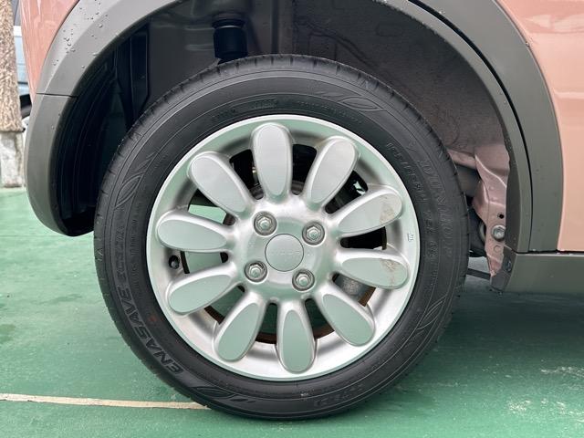 アルトラパン Ｘ　全方位カメラ　ナビゲーション　スマートキー　ＬＥＤヘッドライト　フルオートエアコン　シートヒーター　ＵＳＢ充電ソケット　革巻きハンドル　ステアリングスイッチ　衝突被害軽減ブレーキ　アイドリングストップ（14枚目）