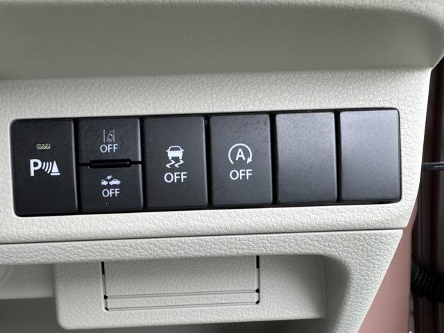 アルトラパン Ｘ　全方位カメラ　ナビゲーション　スマートキー　ＬＥＤヘッドライト　フルオートエアコン　シートヒーター　ＵＳＢ充電ソケット　革巻きハンドル　ステアリングスイッチ　衝突被害軽減ブレーキ　アイドリングストップ（17枚目）