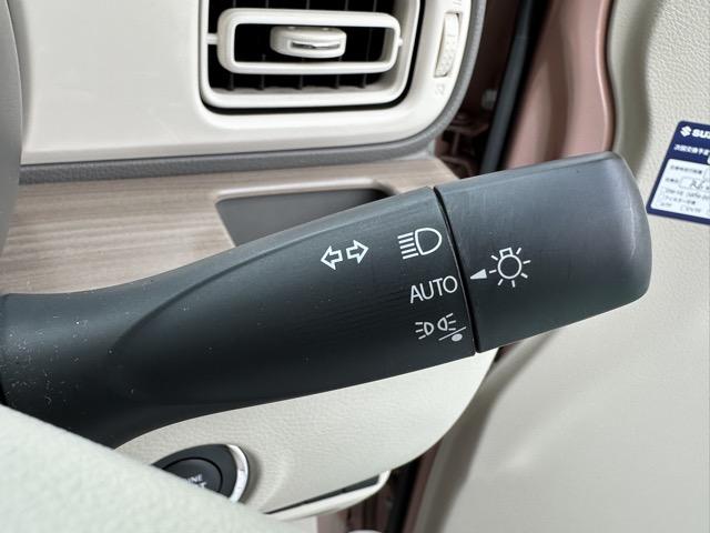 アルトラパン Ｘ　全方位カメラ　ナビゲーション　スマートキー　ＬＥＤヘッドライト　フルオートエアコン　シートヒーター　ＵＳＢ充電ソケット　革巻きハンドル　ステアリングスイッチ　衝突被害軽減ブレーキ　アイドリングストップ（18枚目）