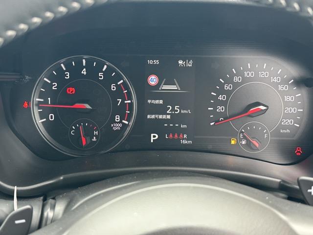 スイフト ハイブリッドＭＺ　全方位カメラ付ナビゲーション　スマートキー　ＬＥＤヘッドライト　オートエアコン　シートヒーター　電気式パーキングブレーキ　ＵＳＢ充電ソケット　革巻きハンドル　オートクルーズコントロール　登録済未使用車（28枚目）