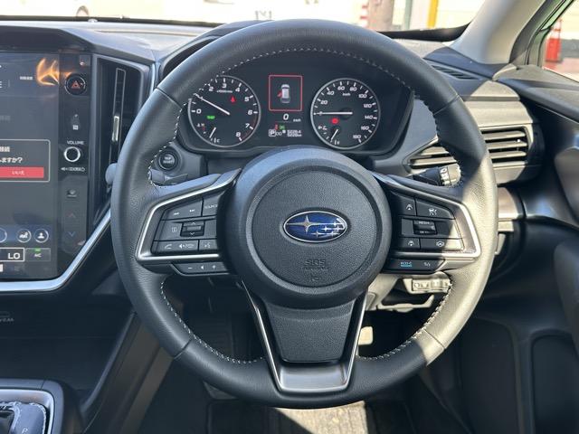 インプレッサ ＳＴ－Ｇ　２ＷＤ　純正ナビゲーション　全方位カメラ　スマートキー　ＬＥＤヘッドライト　フルオートエアコン　革巻きハンドル　オートクルーズコントロール　フォグランプ　オートライト　ＵＳＢ充電ソケット（10枚目）