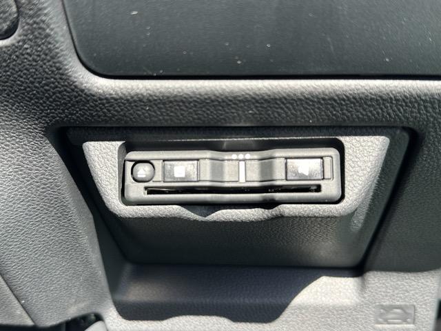 インプレッサ ＳＴ－Ｇ　２ＷＤ　純正ナビゲーション　全方位カメラ　スマートキー　ＬＥＤヘッドライト　フルオートエアコン　革巻きハンドル　オートクルーズコントロール　フォグランプ　オートライト　ＵＳＢ充電ソケット（19枚目）
