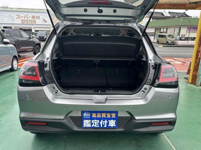 スイフト ハイブリッドＭＺ　全方位カメラ付きナビゲーション　社外ホイール　スマートキー　ＬＥＤヘッドライト　オートエアコン　シートヒーター　電気式パーキングブレーキ　ＵＳＢ充電ソケット　革巻きハンドル　オートクルーズコントロール（13枚目）