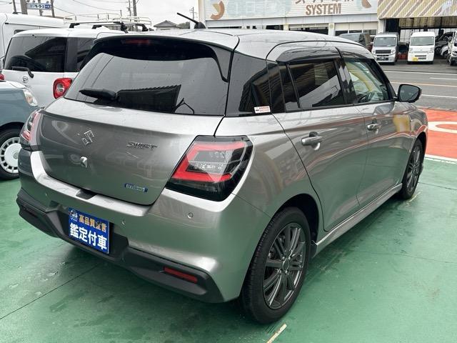 スイフト ハイブリッドＭＺ　全方位カメラ付きナビゲーション　社外ホイール　スマートキー　ＬＥＤヘッドライト　オートエアコン　シートヒーター　電気式パーキングブレーキ　ＵＳＢ充電ソケット　革巻きハンドル　オートクルーズコントロール（14枚目）