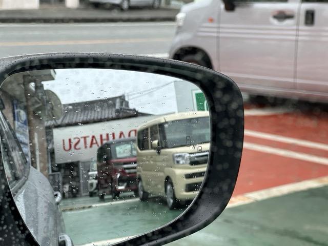 スイフト ハイブリッドＭＺ　全方位カメラ付きナビゲーション　社外ホイール　スマートキー　ＬＥＤヘッドライト　オートエアコン　シートヒーター　電気式パーキングブレーキ　ＵＳＢ充電ソケット　革巻きハンドル　オートクルーズコントロール（31枚目）