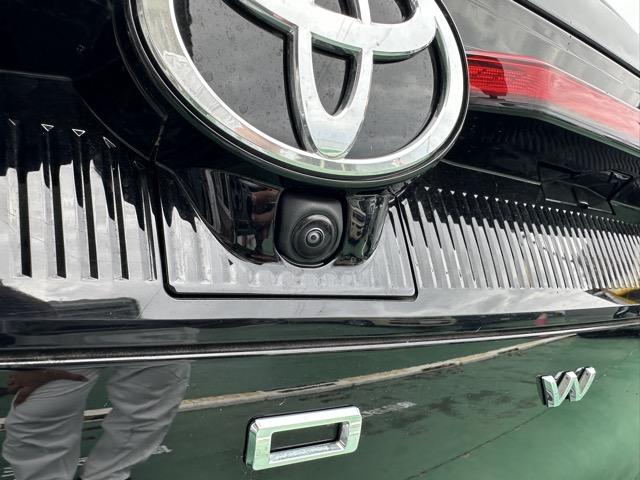 クラウンクロスオーバー G 純正ディスプレイオーディオ バックカメラ ETC スマートキー LEDヘッドライト フルオートエアコン 革巻きハンドル オートクルーズコントロール AC100V電源 パワーバックドア オートライト(11枚目)