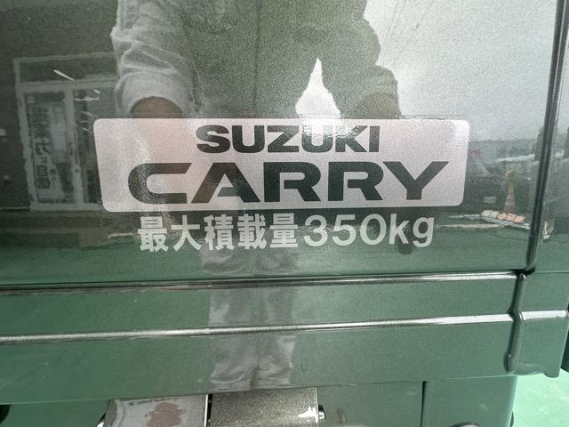 スーパーキャリイ X 4WD 4AT キーレス 電動格納ドアミラー パワーウィンドー 作業灯 ルーフコンソール 衝突被害軽減ブレーキ クリアランスソナー アイドリングストップ フォグランプ オートライト 届出済未使用車(10枚目)