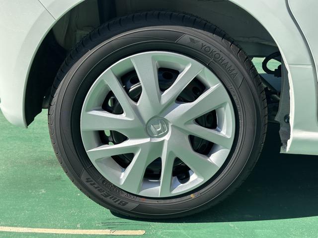 N-BOX ベースグレード コンフォートパッケージ/パワースライドドア・リアセンターアームレスト・シートバックテーブル・オートリトラミラー ホンダセンシング フルLEDヘッドライト 運転席&助手席シートヒーター ディーラー試乗車(16枚目)