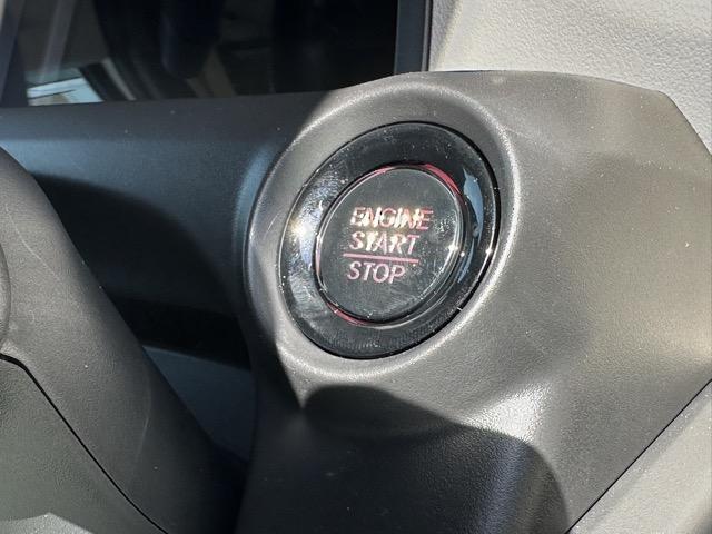 N-BOX ベースグレード コンフォートパッケージ/パワースライドドア・リアセンターアームレスト・シートバックテーブル・オートリトラミラー ホンダセンシング フルLEDヘッドライト 運転席&助手席シートヒーター ディーラー試乗車(20枚目)