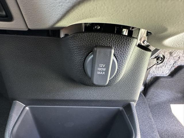 N-BOX ベースグレード コンフォートパッケージ/パワースライドドア・リアセンターアームレスト・シートバックテーブル・オートリトラミラー ホンダセンシング フルLEDヘッドライト 運転席&助手席シートヒーター ディーラー試乗車(25枚目)