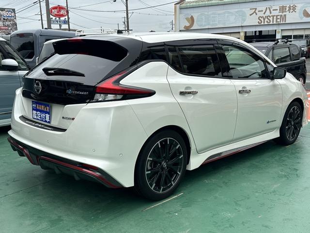 リーフ ニスモ 純正ナビゲーション アラウンドビューモニター プロパイロット ETC デジタルインナーミラー スマートキー LEDヘッドライト フルオートエアコン シートヒーター&ハンドルヒーター 革巻きハンドル(14枚目)