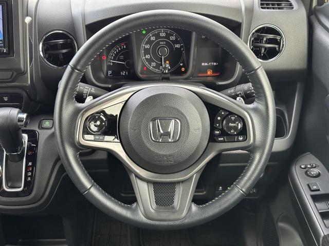 Ｎ－ＷＧＮカスタム Ｌ・ターボホンダセンシング　社外ナビ（ケンウッド／ＭＤＶ－Ｓ７１０）・バックモニター・ＥＴＣ付　ホンダセンシング　ＬＥＤヘッドランプ　電子制御パーキングブレーキ　運転席・助手席シートヒーター　本革巻ステアリング　スマートキー（9枚目）