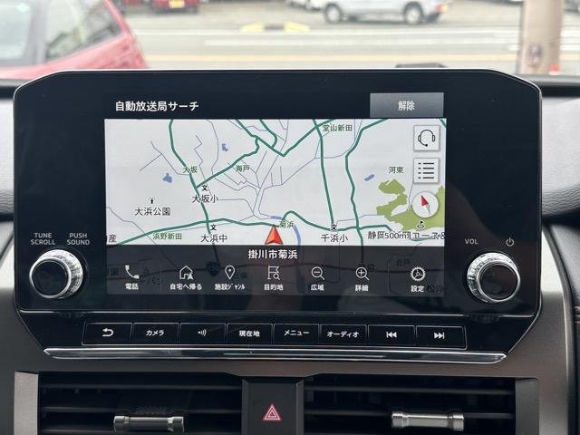 トライトン ＧＳＲ　純正ナビゲーション　全方位カメラ　スマートキー　ＬＥＤヘッドライト　フルオートエアコン　シートヒーター＆ハンドルヒーター　オートクルーズコントロール　革巻きハンドル　アイドリングストップ　フォグランプ（21枚目）