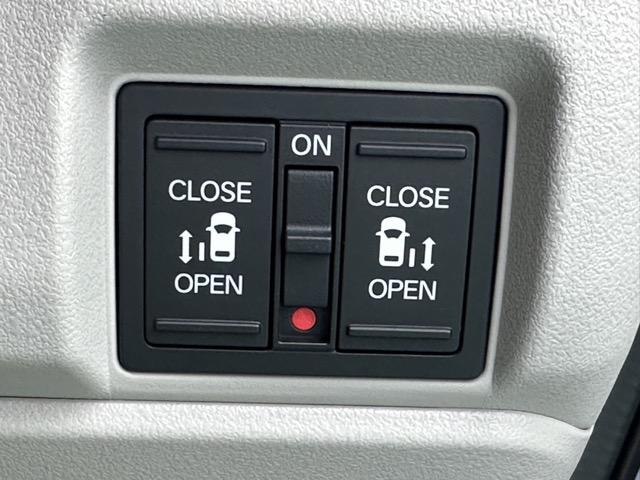 N-BOX ベースグレード コンフォートパッケージ/パワースライドドア・リアセンターアームレスト・シートバックテーブル・オートリトラミラー ホンダセンシング フルLEDヘッドライト 運転席&助手席シートヒーター 届出済未使用車(15枚目)