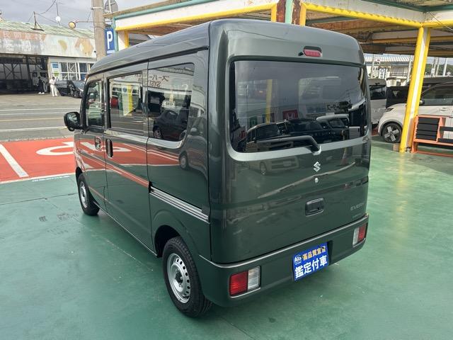 エブリイ PAリミテッド 4AT 純正ラジオ キーレス 両側スライドドア 前側パワーウィンドー USB充電ソケット アイドリングストップ オートライト エアコン パワステ(5枚目)