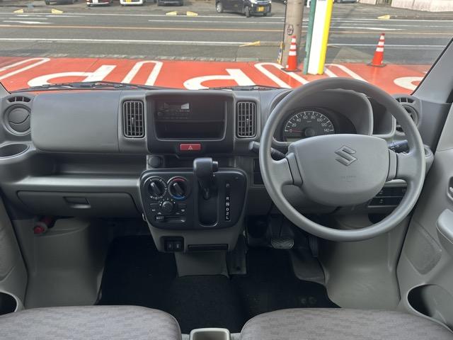 エブリイ PAリミテッド 4AT 純正ラジオ キーレス 両側スライドドア 前側パワーウィンドー USB充電ソケット アイドリングストップ オートライト エアコン パワステ(8枚目)