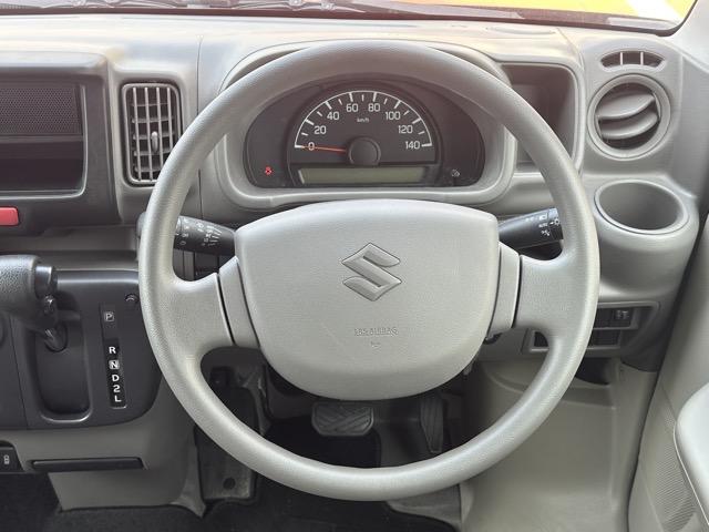 エブリイ PAリミテッド 4AT 純正ラジオ キーレス 両側スライドドア 前側パワーウィンドー USB充電ソケット アイドリングストップ オートライト エアコン パワステ(9枚目)