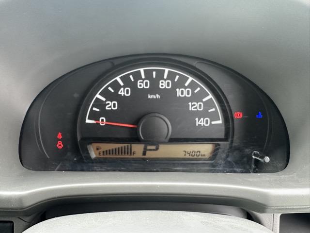 エブリイ PAリミテッド 4AT 純正ラジオ キーレス 両側スライドドア 前側パワーウィンドー USB充電ソケット アイドリングストップ オートライト エアコン パワステ(20枚目)