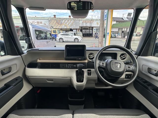 N-BOX ベースグレード コンフォートパッケージ/パワースライドドア・リアセンターアームレスト・シートバックテーブル・オートリトラミラー ホンダセンシング フルLEDヘッドライト 運転席&助手席シートヒーター ディーラー試乗車(8枚目)