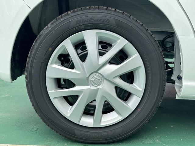 N-BOX ベースグレード コンフォートパッケージ/パワースライドドア・リアセンターアームレスト・シートバックテーブル・オートリトラミラー ホンダセンシング フルLEDヘッドライト 運転席&助手席シートヒーター ディーラー試乗車(16枚目)