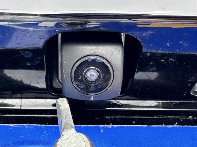 N-BOX ベースグレード コンフォートパッケージ/パワースライドドア・リアセンターアームレスト・シートバックテーブル・オートリトラミラー ホンダセンシング フルLEDヘッドライト 運転席&助手席シートヒーター 液晶メーター(12枚目)