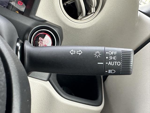 N-BOX ベースグレード コンフォートパッケージ/パワースライドドア・リアセンターアームレスト・シートバックテーブル・オートリトラミラー ホンダセンシング フルLEDヘッドライト 運転席&助手席シートヒーター 液晶メーター(23枚目)