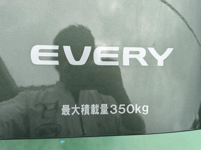 エブリイ PAリミテッド 5MT 純正ラジオ ETC キーレス 両側スライドドア 前側パワーウィンドー USB充電ソケット エアコン パワステ(11枚目)
