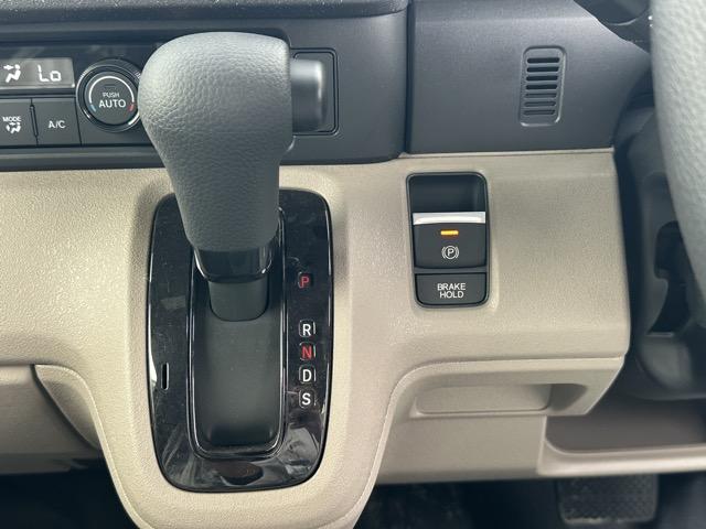 Ｎ－ＢＯＸジョイ ベースグレード　両側パワースライドドア　スマートキー　ＬＥＤヘッドライト　フルオートエアコン　シートヒーター　ロールサンシェード　シートバックテーブル　ＵＳＢ充電ソケット　オートクルーズコントロール　届出済未使用車（19枚目）