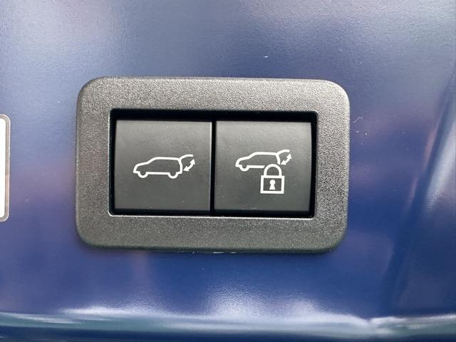 プリウス Z 純正ディスプレイオーディオ 全方位カメラ ETC スマートキー LEDヘッドライト フルオートエアコン シートヒーター&ベンチレーション パワーバックドア オートクルーズコントロール 革巻きハンドル(14枚目)