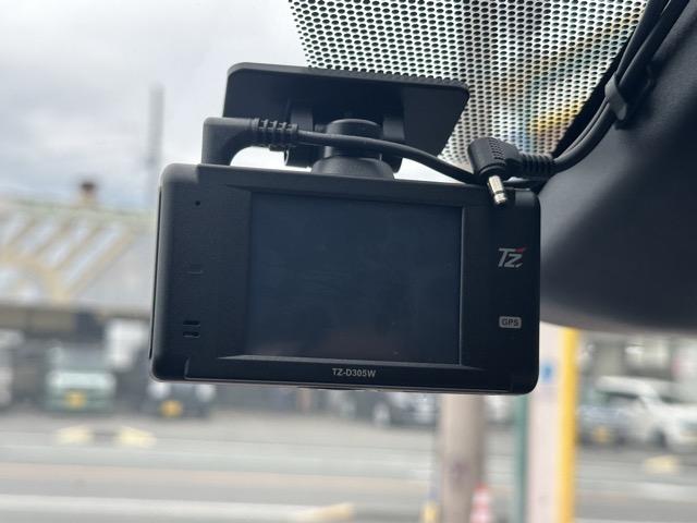 プリウス Z 純正ディスプレイオーディオ 全方位カメラ ETC スマートキー LEDヘッドライト フルオートエアコン シートヒーター&ベンチレーション パワーバックドア オートクルーズコントロール 革巻きハンドル(30枚目)