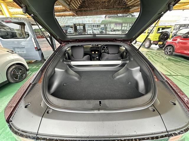フェアレディZ ベースグレード 6MT NissanConnectナビ BOSEサウンド+アクティブサウンドコントロール/アクティブノイズコントロール ETC2.0 LEDヘッドランプ 3連サブメーター レーダー探知機&ドラレコ付(9枚目)