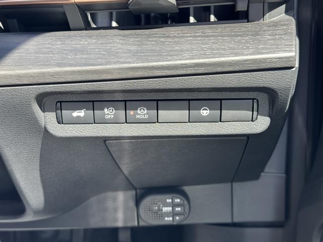 アリア B6 純正ナビゲーション アラウンドビューモニター プロパイロット スマートキー LEDヘッドライト フルオートエアコン シートヒーター パワーシート パワーバックドア 革巻きハンドル フォグランプ(19枚目)