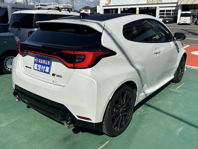 GRヤリス RZ ハイパフォーマンス 走行距離3,266km 4WD GR-DAT(8AT) セーフティセンス LEDヘッドランプ ディスプレイオーディオ バックモニター JBLサウンドシステム シートヒーター ステアリングヒーター(13枚目)