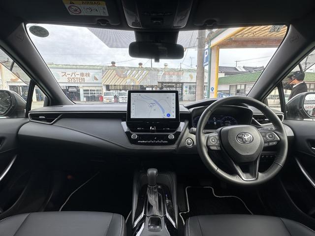 カローラツーリング ハイブリッド ダブルバイビー 純正ナビゲーション バックカメラ ETC スマートキー LEDヘッドライト フルオートエアコン シートヒーター&ハンドルヒーター 革巻きハンドル オートクルーズコントロール USB充電ソケット(8枚目)