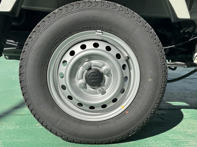 スーパーキャリイ X 2WD 5MT セーフティサポート フォグランプ ラジオデッキ キーレスエントリー 荷台作業灯 ルーフコンソール パワーウィンドウ オートライト メッキフロントグリル(16枚目)