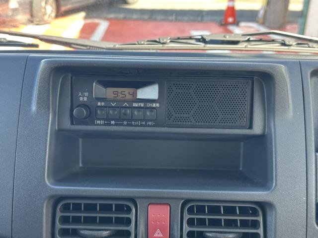 スーパーキャリイ X 2WD 5MT セーフティサポート フォグランプ ラジオデッキ キーレスエントリー 荷台作業灯 ルーフコンソール パワーウィンドウ オートライト メッキフロントグリル(20枚目)