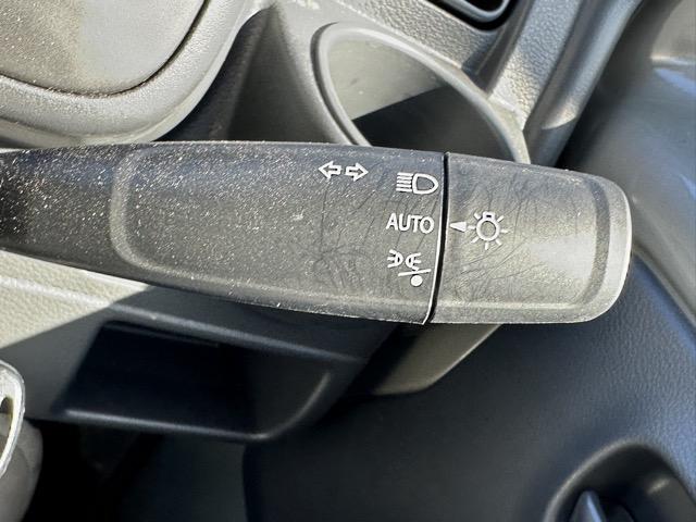 スーパーキャリイ X 2WD 5MT セーフティサポート フォグランプ ラジオデッキ キーレスエントリー 荷台作業灯 ルーフコンソール パワーウィンドウ オートライト メッキフロントグリル(21枚目)