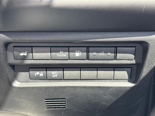 アウトランダーPHEV G 7人乗り 純正ナビゲーション e-Assist マイパイロット LEDヘッドランプ マルチアラウンドモニター エレクトリックテールゲート シートヒーター 本革巻ステアリング ロールサンシェード(21枚目)