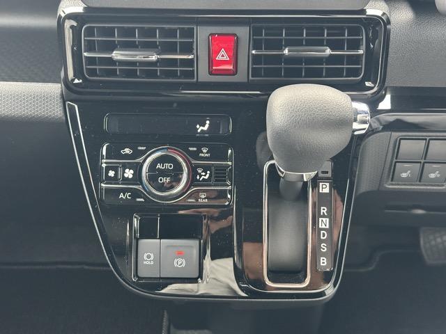 タント カスタムX スマートアシスト LEDヘッドランプ 両側パワースライドドア 電動パーキングブレーキ 運転席・助手席シートヒーター シートバックテーブル ロールサンシェード バックカメラ スマートキー(20枚目)