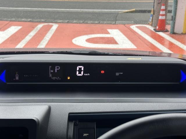 タント カスタムX スマートアシスト LEDヘッドランプ 両側パワースライドドア 電動パーキングブレーキ 運転席・助手席シートヒーター シートバックテーブル ロールサンシェード バックカメラ スマートキー(24枚目)