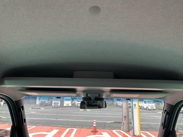 アトレー RS 走行距離163km スマートアシスト LEDヘッドランプ 両側パワースライドドア アダプティブクルーズコントロール オートエアコン ルーフコンソール スマートキー バックカメラ(10枚目)