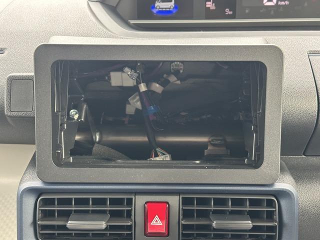 タント X スマートキー LEDヘッドライト 片側パワースライドドア フルオートエアコン シートヒーター USB充電ソケット ロールサンシェード シートバックテーブル バックカメラ オートライト 届出済未使用車(19枚目)