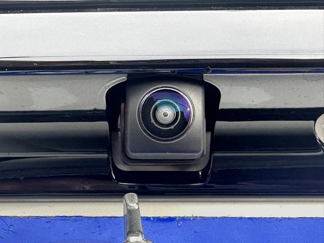 Ｎ－ＷＧＮカスタム Ｌ・ターボブラックスタイル　スマートキー　ＬＥＤヘッドライト　オートエアコン　シートヒーター　ＵＳＢ充電ソケット　電気式パーキングブレーキ　革巻きハンドル　オートクルーズコントロール　パドルシフト　フォグランプ　届出済未使用車（10枚目）