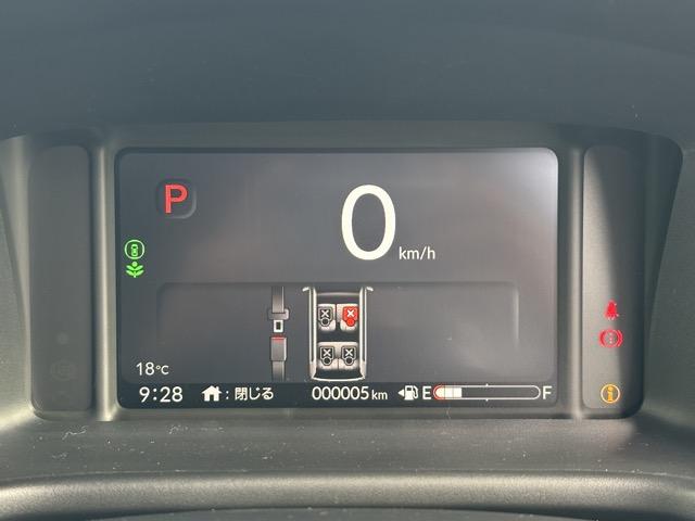 Ｎ－ＷＧＮカスタム Ｌ・ターボホンダセンシング　スマートキー　ＬＥＤヘッドライト　オートエアコン　シートヒーター　ＵＳＢ充電ソケット　電気式パーキングブレーキ　革巻きハンドル　オートクルーズコントロール　パドルシフト　フォグランプ　届出済未使用車（23枚目）