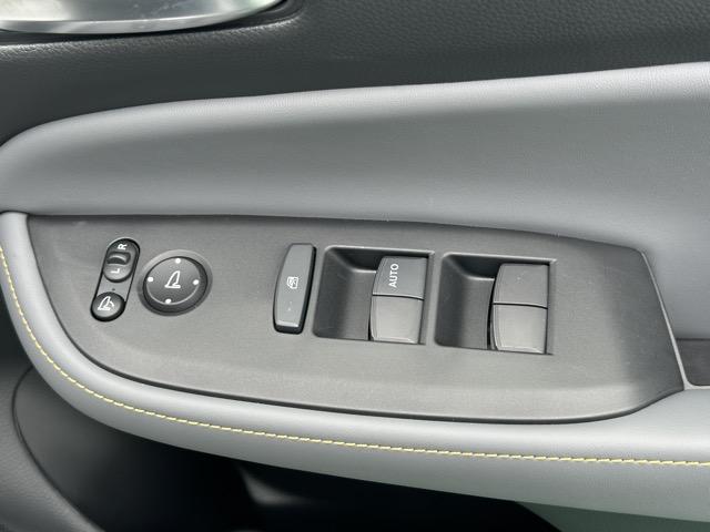 フィット RS ホンダセンシング LEDヘッドランプ 電子制御パーキングブレーキ オートブレーキホールド機能 本革巻ステアリング バックカメラ RS専用エクステリア&インテリア 液晶メーター 登録済未使用車(15枚目)